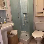 Bel Appartement, 20m De La - Cour Privee شقة