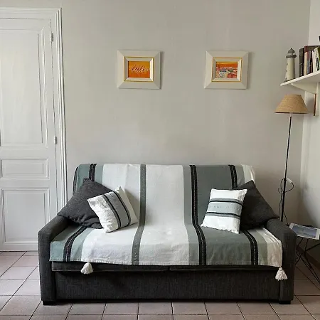 Bel Appartement, 20m De La - Cour Privée *