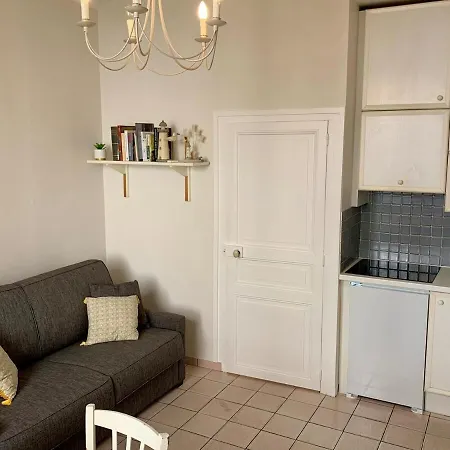 Apartment Bel Appartement, 20m De La - Cour Privee Les Sables-d'Olonne