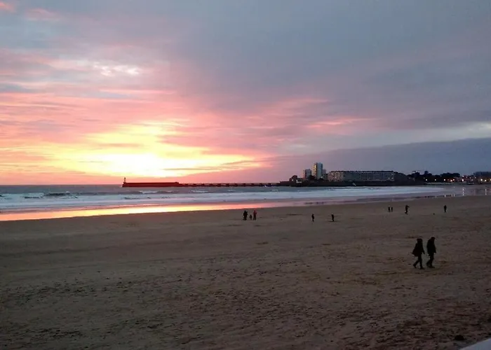 公寓 Bel Appartement, 20m De La - Cour Privee